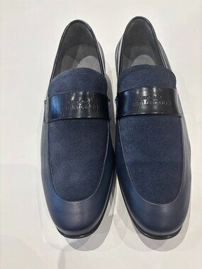 A pair never Worn Versace Collection Men's Loafers Size 39